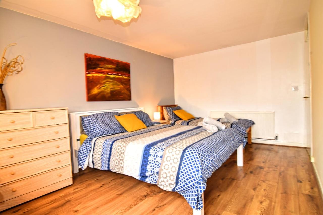 The Chinatown Home - Private Garden, Netflix, Bbq & Bar Birmingham Dış mekan fotoğraf