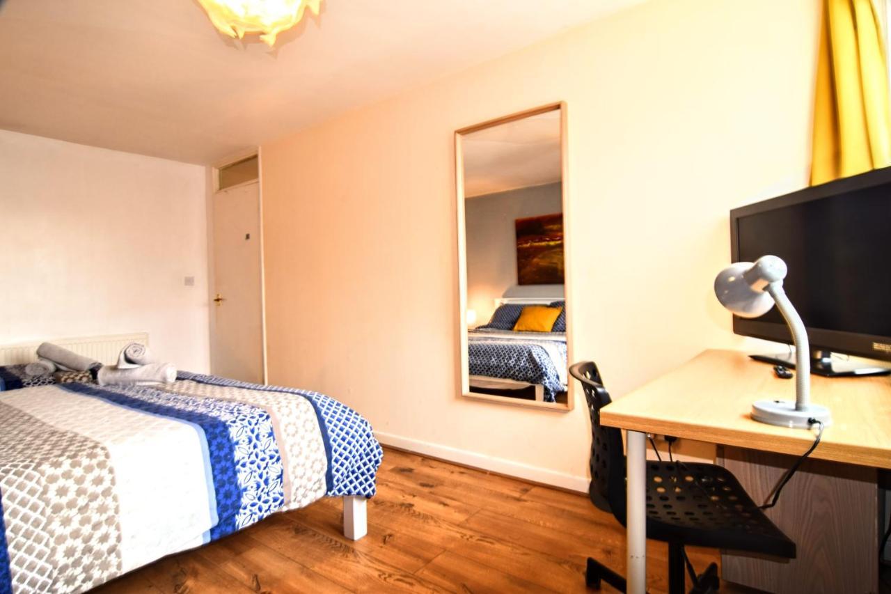 The Chinatown Home - Private Garden, Netflix, Bbq & Bar Birmingham Dış mekan fotoğraf