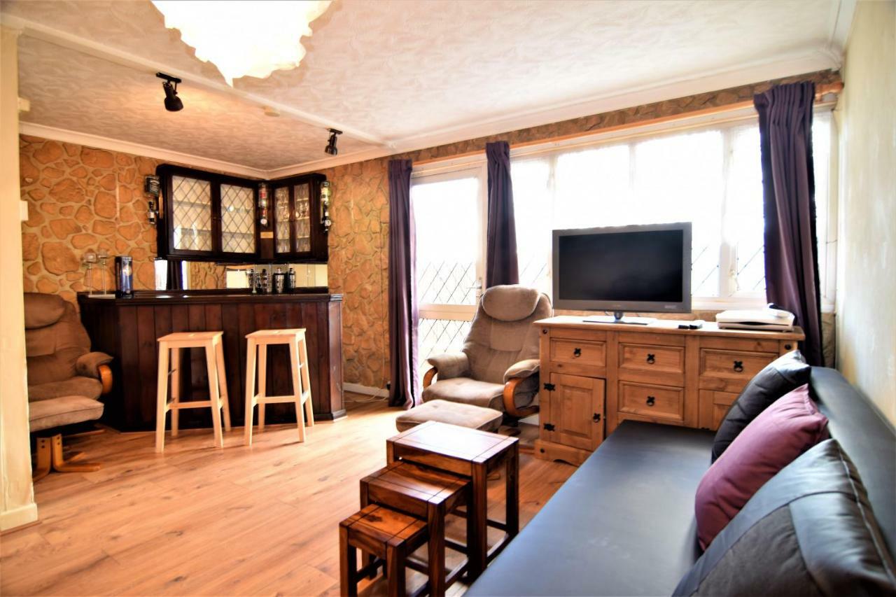 The Chinatown Home - Private Garden, Netflix, Bbq & Bar Birmingham Dış mekan fotoğraf
